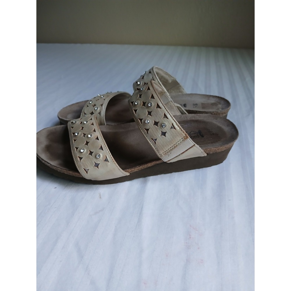 Naot Sandals 38 Susan Rose Gold Studded Cork Cushioned Comfort Casual  Leather - Picture 4 of 16